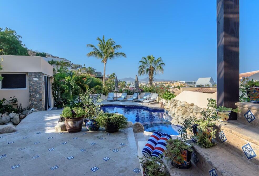 Cabo San Lucas Pedregal Csl Discover the perfect blend of comfort, character, and location in this cozy and quaint private home, ideally situated just a short, easy walk from the vibrant heart of downtown Cabo San Lucas. Restaurants, nightlife, shops, and the marina are all within reach—no car required—yet the home maintains a peaceful, residential feel.Thoughtfully designed and well maintained, this property offers an inviting atmosphere that appeals equally to full-time residents, vacationers, and investors alike. With low HOA fees and an excellent location, ownership is both convenient and cost-effective.The home also shines as an income-producing property, boasting a proven rental history and consistent demand thanks to its walkability and charm. Whether you're seeking a personal Cabo getaway, a full-time residence, or a turnkey rental investment, this property checks all the boxes.A rare opportunity to own a private home near downtown Cabo with lifestyle appeal and investment upside. – Cam. Del Cerro, Cabo San Lucas, BS