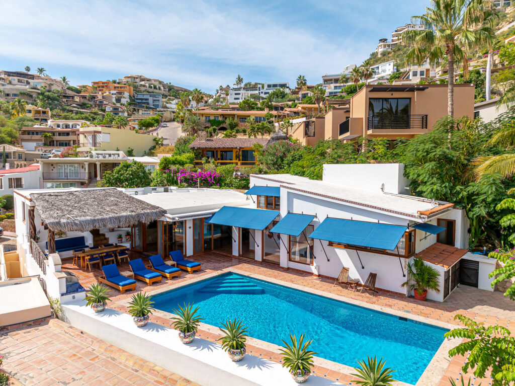 Cabo San Lucas Pedregal Csl Introducing La Casa de la Familia Decker (Villa Agave Azul). An exceptional 3-bed, 3.5-bath residence located in the prestigious gated community of Pedregal, Cabo San Lucas. Perfectly positioned just minutes from the main gate, Marina, and downtown. Tastefully designed for relaxed coastal living, it offers an open layout connecting the living, dining, and kitchen areas to a spacious outdoor covered terrace which includes a functional BBQ area. Enjoy a 484 SqFt pool, large Jacuzzi/spa, and lush tropical landscaping that creates a private, peaceful retreat. Perfect for relaxing, entertaining and enjoying time with family and friends. La Casa de la familia Decker (Villa Agave Azul) is a unique opportunity, Ideal as a full-time residence, vacation getaway, or strong rental investment. – Camino del Cerro Lot 21, Cabo San Lucas, BS